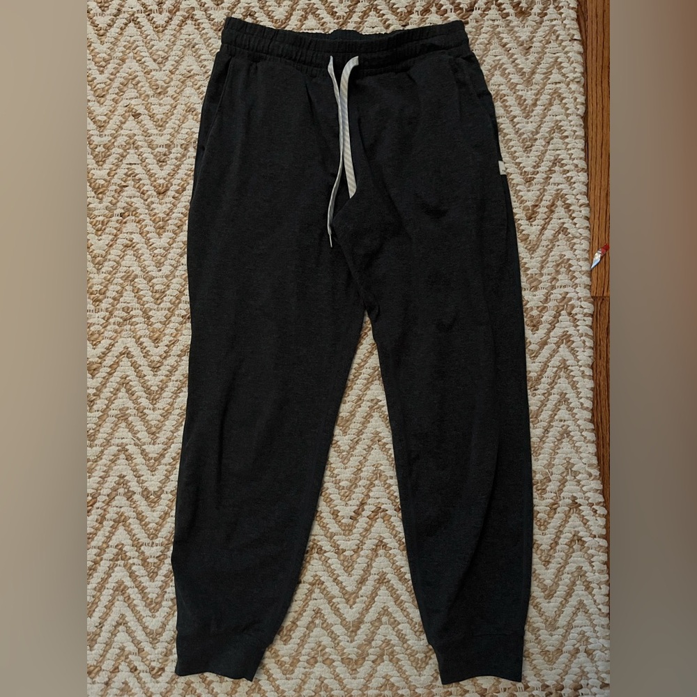 Vuori performance Joggers